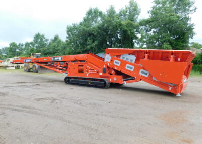 EDGE Low Level Feeder/Stacker with Steel apron feed belt